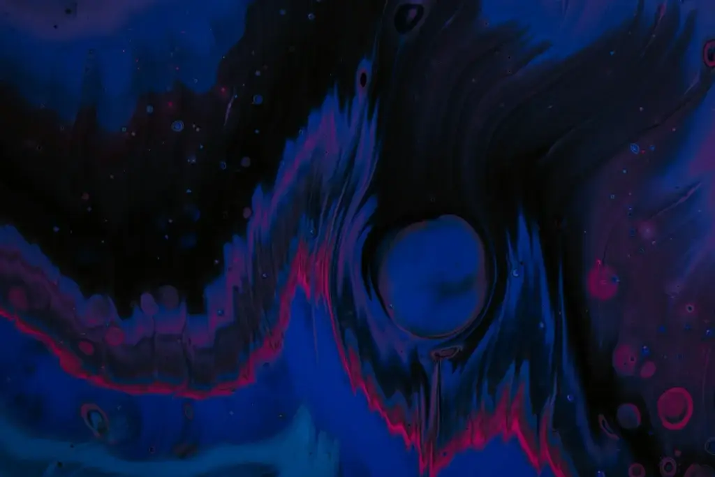 Abstract blue and magenta artwork, cover image for the webinar Innovative Modeling and Analytics for Private Markets